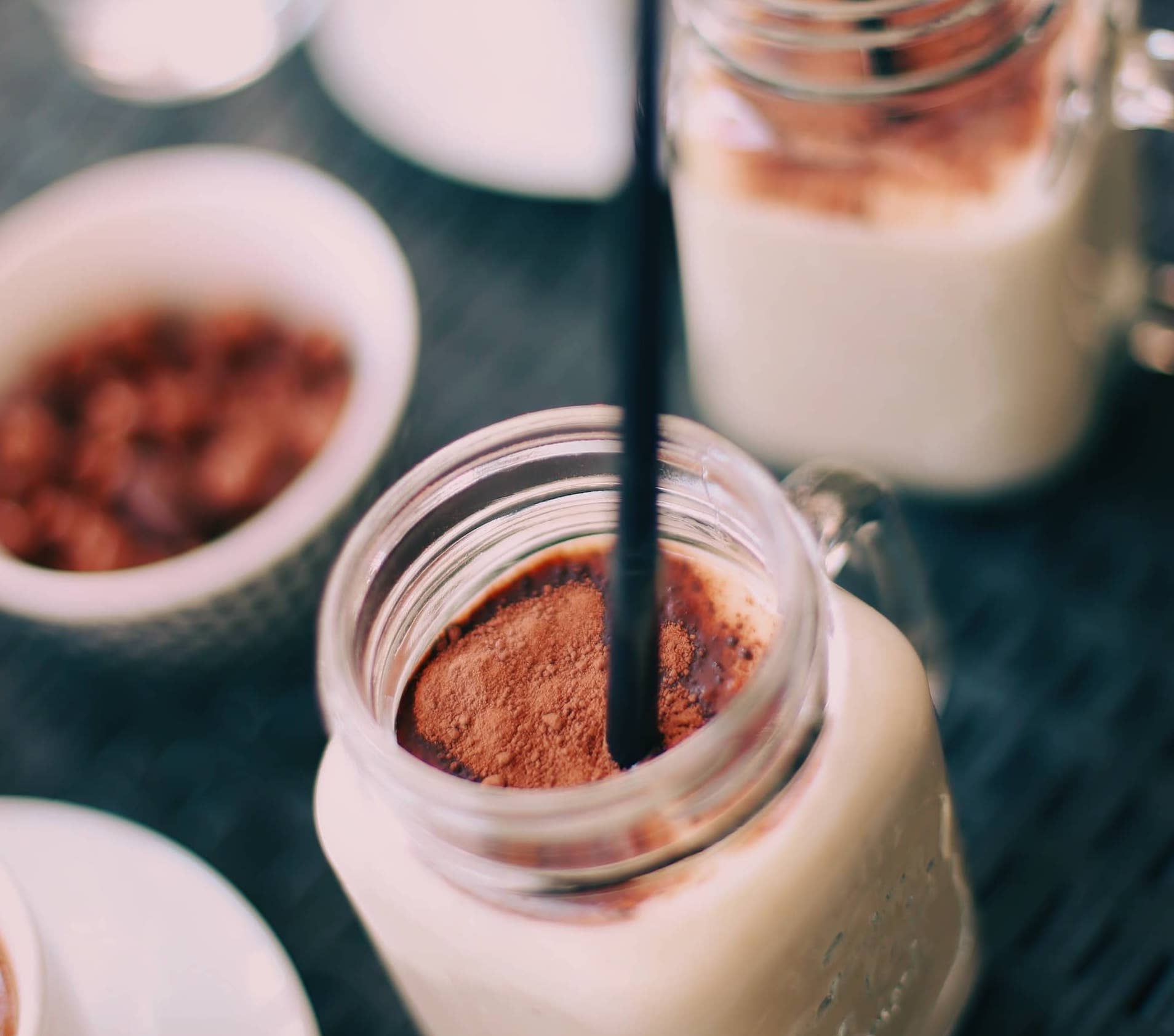 The Differences Between Whey Concentrate, Isolate, and Plant Proteins